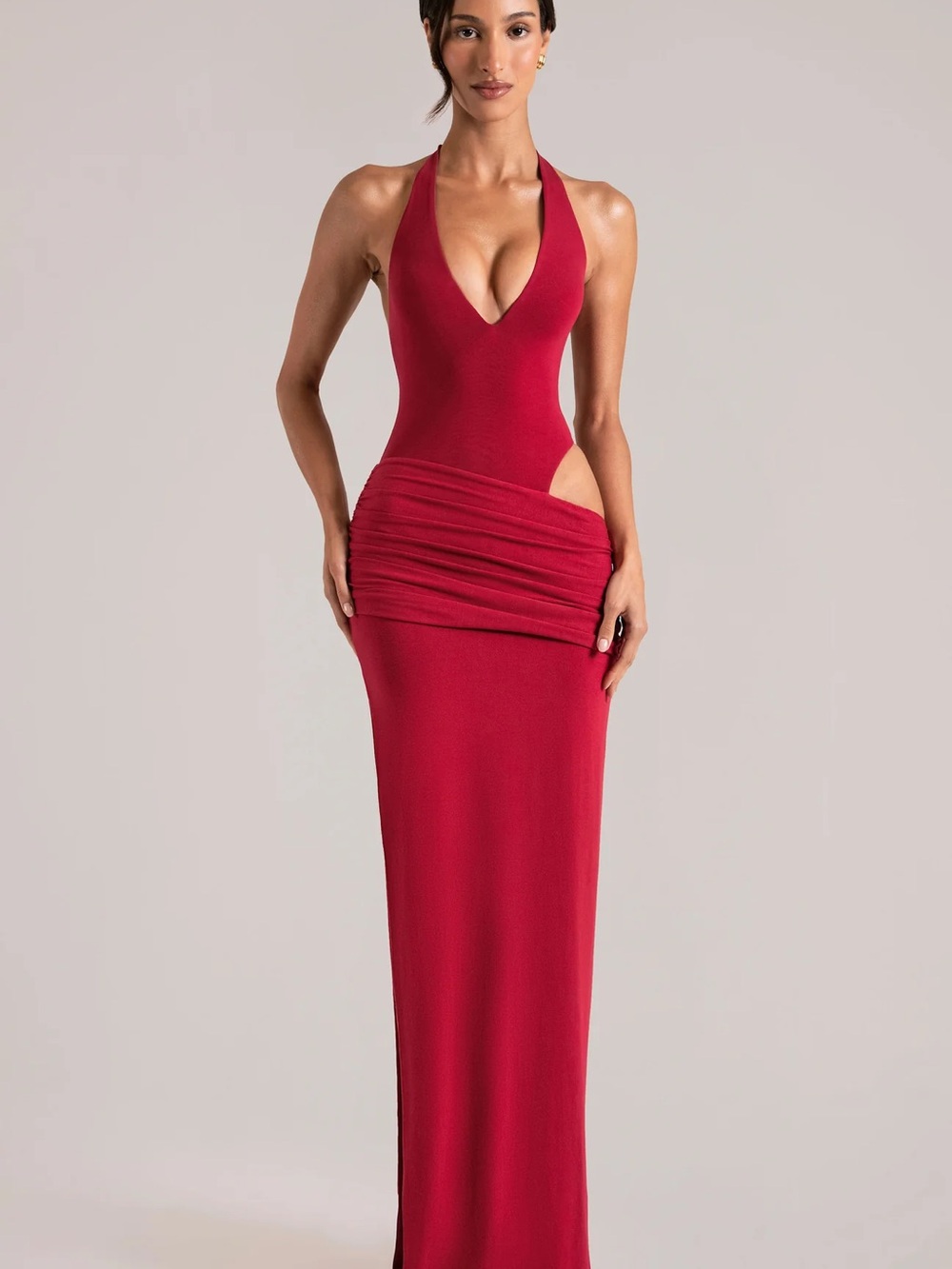 OhPolly Oona
Deep Plunge Halterneck Maxi Dress in Cherry Red